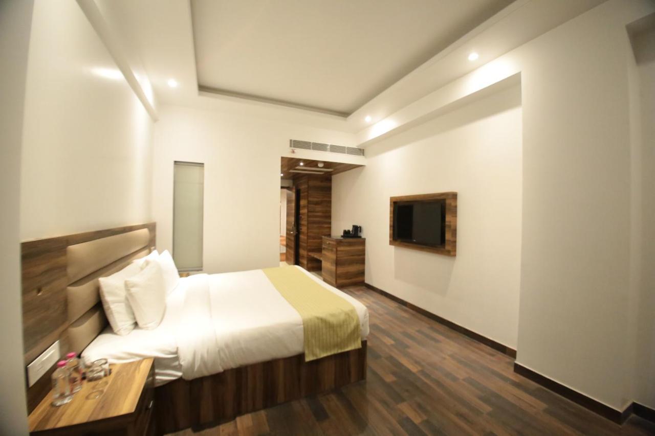 County Inn Vaishali Nagar, ジャイプール エクステリア 写真