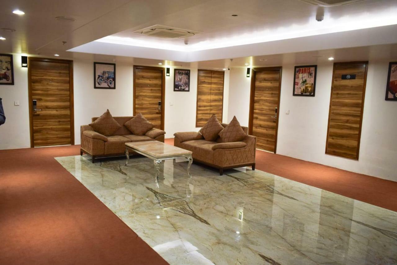 County Inn Vaishali Nagar, ジャイプール エクステリア 写真